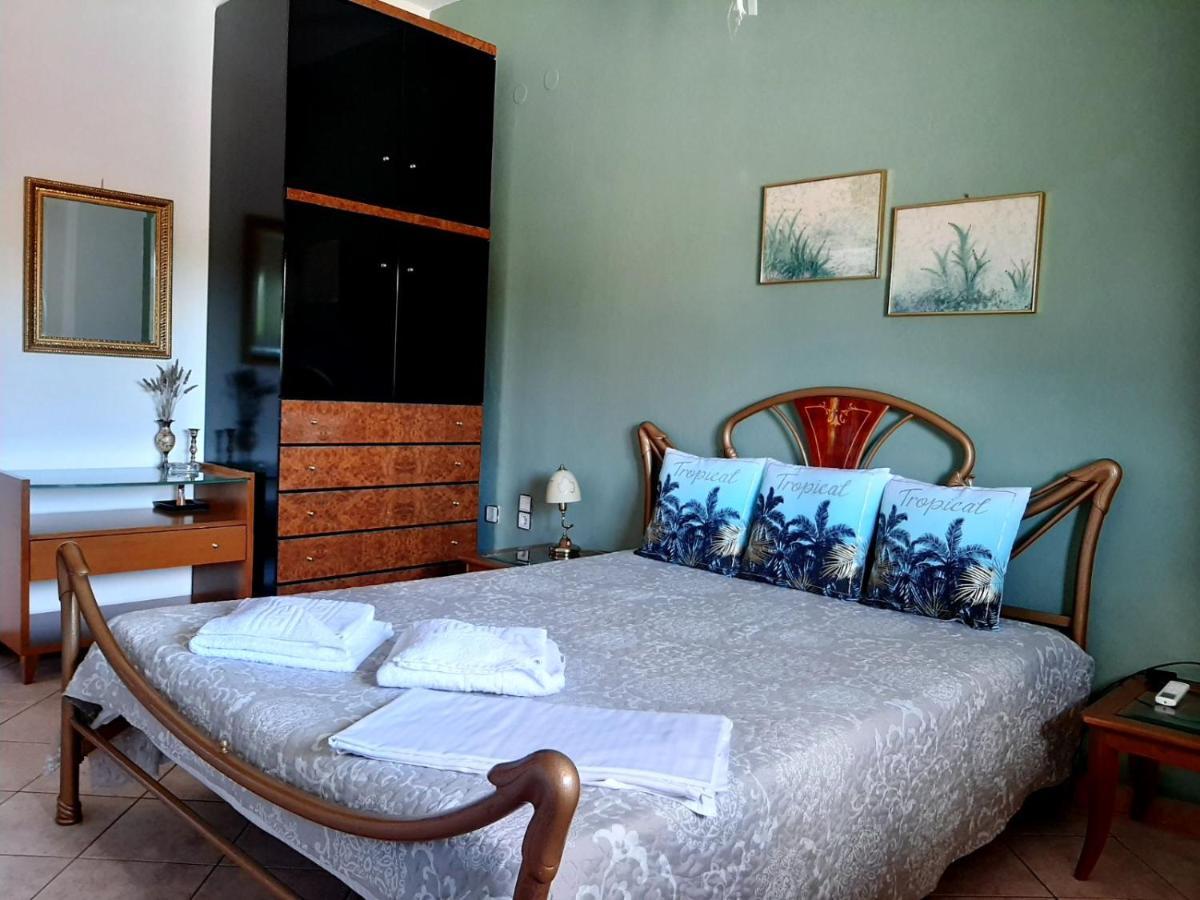 Vintage Home Nikiti  Luaran gambar