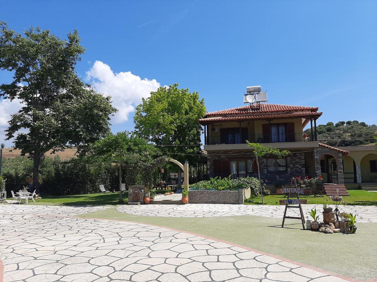 Vintage Home Nikiti  Luaran gambar