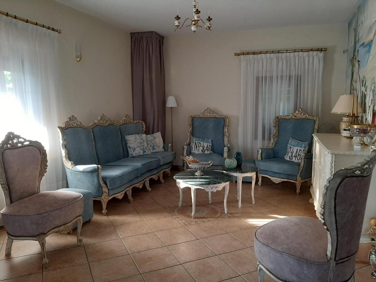 Vintage Home Nikiti  Luaran gambar